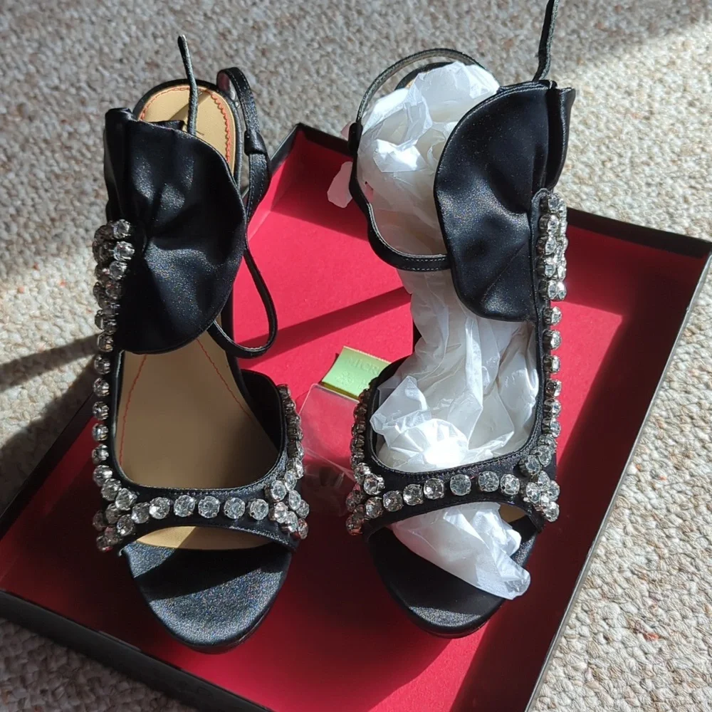 Pour la Victoria Glada Black Satin Heels with Rhinestone Detailing